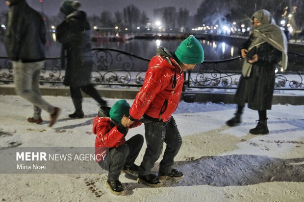 چهره تبریز زمستانی شد