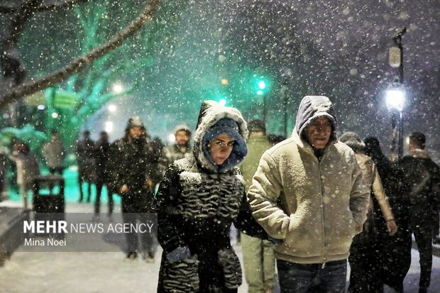 چهره تبریز زمستانی شد