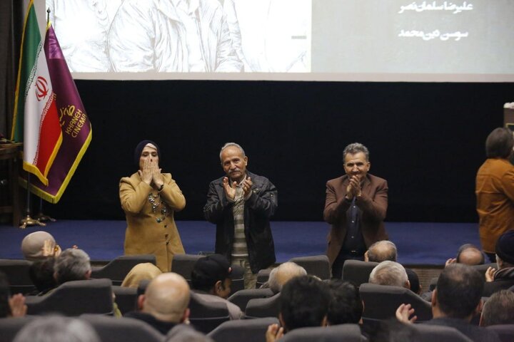 هشدار درباره کاهش بودجه فرهنگ؛ ۳ دستیار سینما تجلیل شدند هشدار درباره کاهش بودجه فرهنگ؛ ۳ دستیار سینما تجلیل شدند