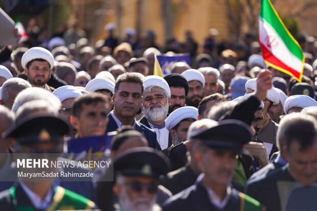 بزرگداشت حماسه 9 دی