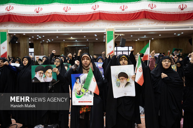 گرامیداشت حماسه نهم دی‌ در مصلی وحدت گرگان