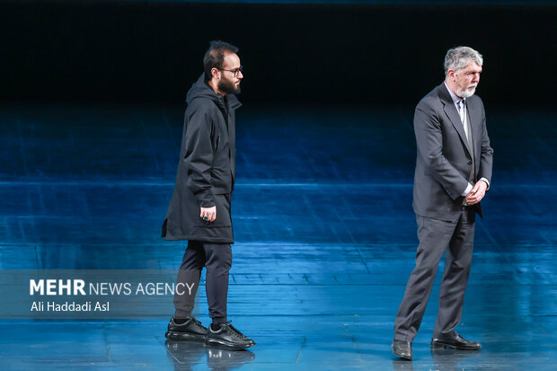 اجرای سمفونی «ایران مرد»