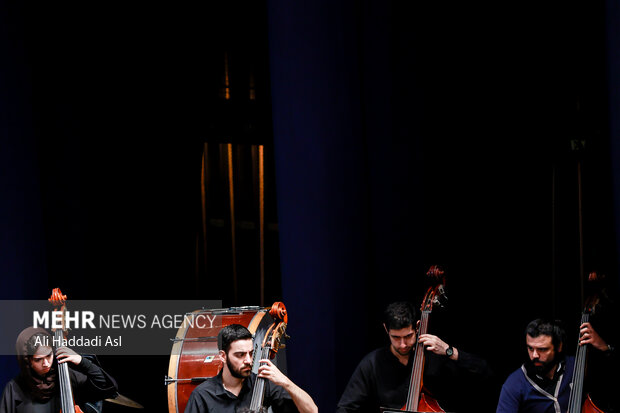 اجرای سمفونی «ایران مرد»