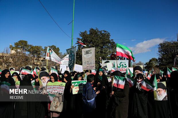 بزرگداشت حماسه ۹ دی در اصفهان