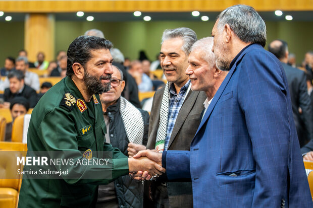 پنجمین جشنواره کارمند تراز مکتب حاج قاسم سلیمانی