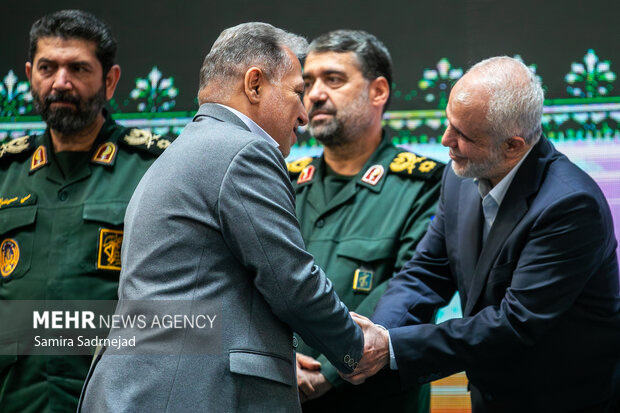 پنجمین جشنواره کارمند تراز مکتب حاج قاسم سلیمانی