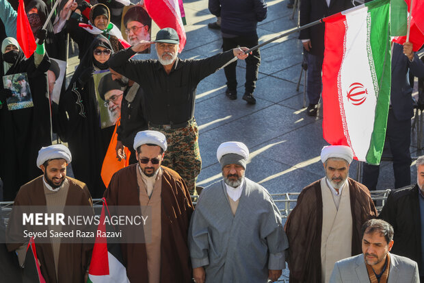 مراسم یوم‌الله «۹ دی» در میدان امام حسین(ع)