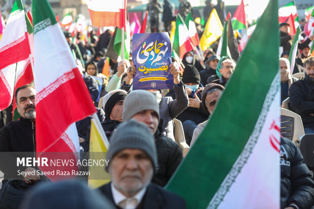 مراسم یوم‌الله «۹ دی» در میدان امام حسین(ع)