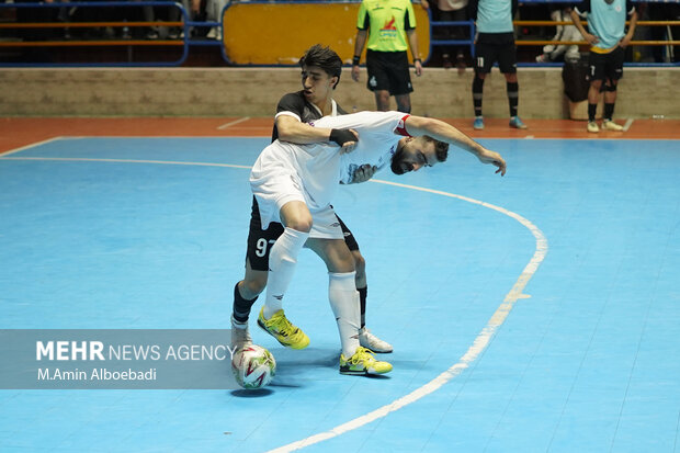 لیگ برتر فوتسال ؛ گیتی پسند اصفهان و گهر زمین سیرجان