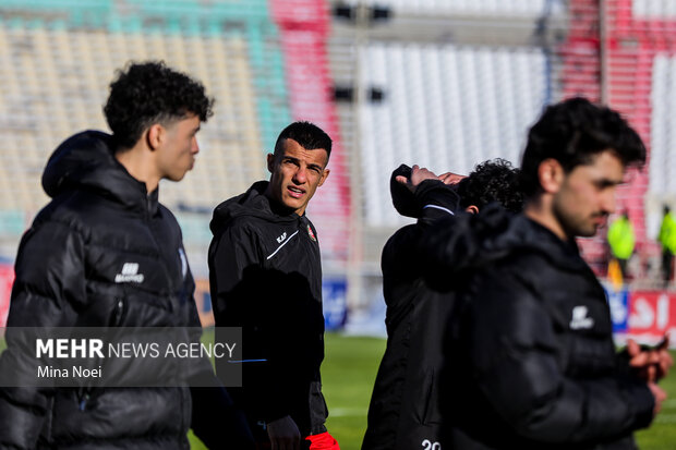 لیگ برتر- تراکتور و ملوان