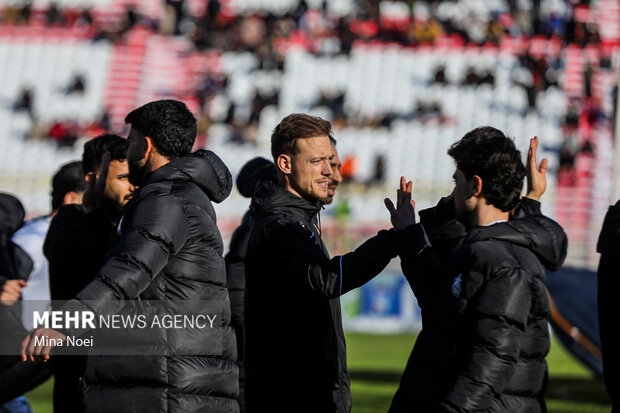 لیگ برتر- تراکتور و ملوان