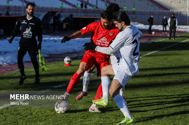 لیگ برتر- تراکتور و ملوان