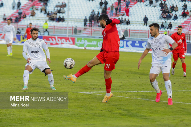 لیگ برتر- تراکتور و ملوان