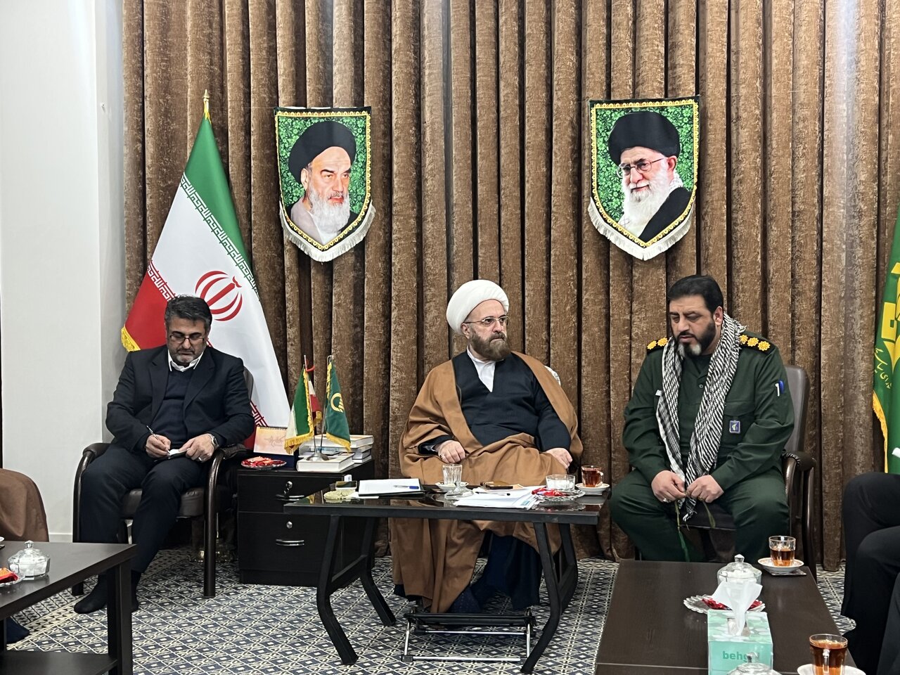 حجتالاسلام داودی: مراسم نیمه شعبان فرصتی برای بصیرتافزایی مردم است حجتالاسلام داودی: مراسم نیمه شعبان فرصتی برای بصیرتافزایی مردم است