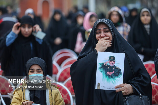 مدرسة "سليماني"، امتداد عملي لمدرسة الإمام الخميني (ره) في الزمان الحالي