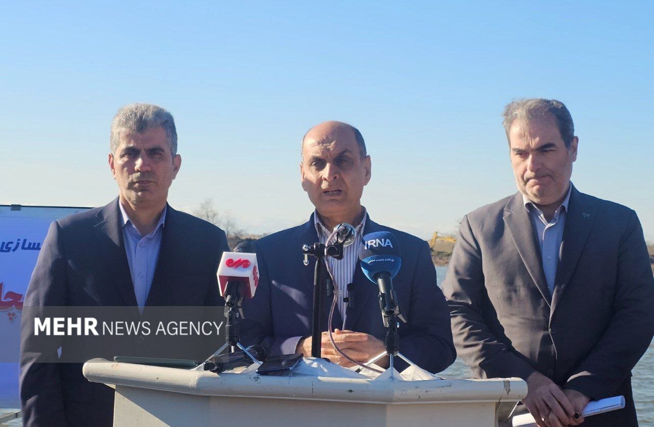 حقشناس: آب بندانها نقش کلیدی در تأمین آب کشاورزی گیلان دارند حقشناس: آب بندانها نقش کلیدی در تأمین آب کشاورزی گیلان دارند