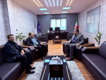 نظری: بهبود معیشت مردم خارگ با جدیت دنبال می‌شود