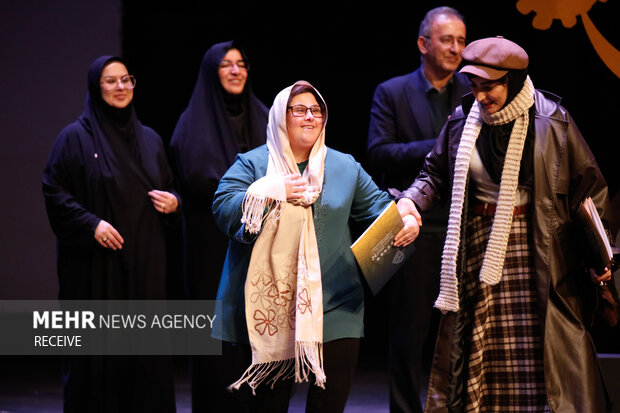 اختتامیه هشتمین جشنواره تئاتر «آفتاب» در اصفهان