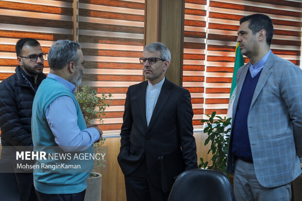 حضور سخنگوی وزارت امور خارجه در گروه رسانه‌ای مهر