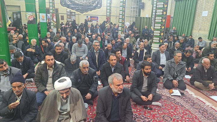 تجدید میثاق با ولایت و مقاومت؛ اردستان یاد سردار دل‌ها را گرامی داشت