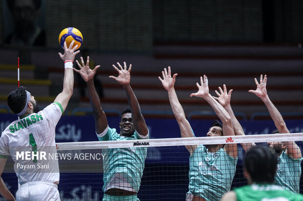 لیگ برتر والیبال -  دیدار تیم های پیکان تهران و پاس گرگان