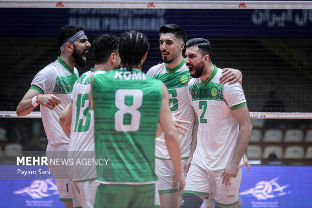 لیگ برتر والیبال -  دیدار تیم های پیکان تهران و پاس گرگان