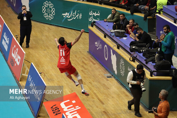 شهرداری ارومیه و استقلال گنبد