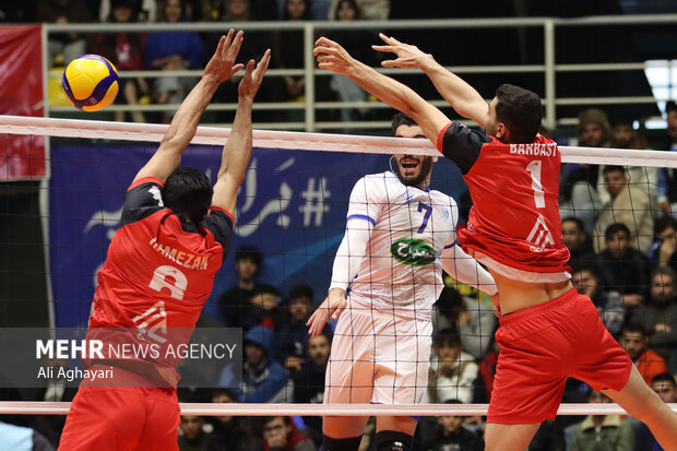 لیگ برتر والیبال - شهرداری ارومیه و استقلال گنبد