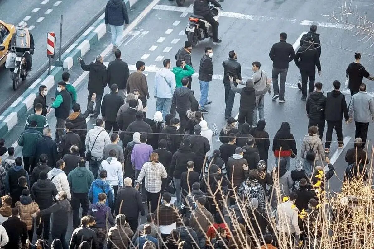 گیانلەدەستدانی کەسێک لە خۆپیشاندانی فسا وەدرۆ خرایەوە