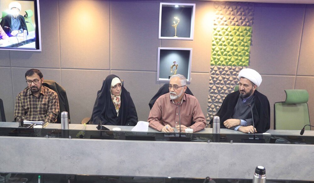 حاج قاسم سلیمانی انسان کامل و معمار محور مقاومت بود 3