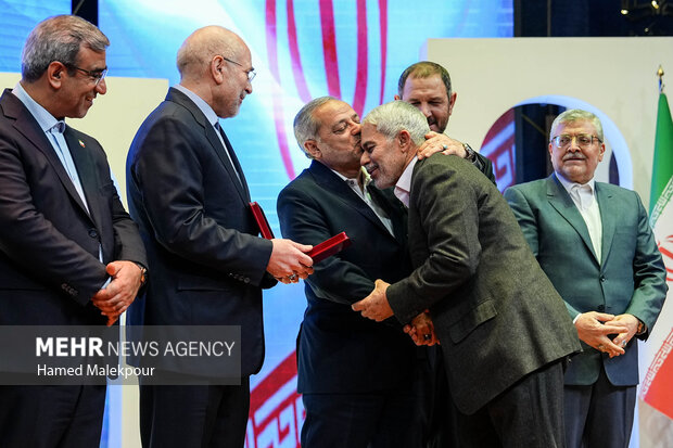 سومین دوره آیین اعطای نشان مشهد الرضا(ع)