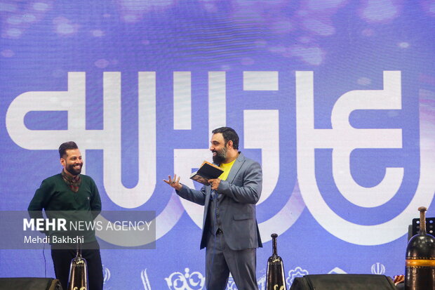 جشن میلاد امیرالمومنین(ع) و بزرگداشت شهید سلیمانی