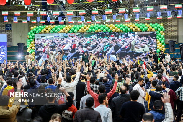 جشن میلاد امیرالمومنین(ع) و بزرگداشت شهید سلیمانی