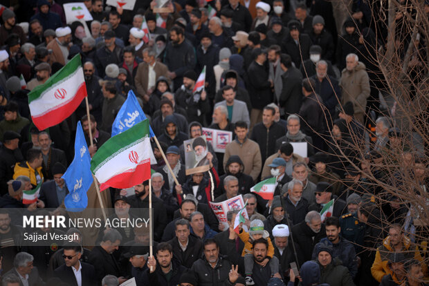 راهپیمایی مردم همدان در محکومیت هتک حرمت قرآن کریم