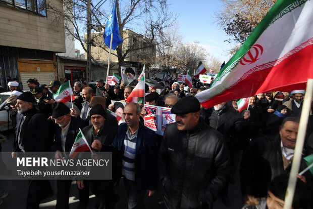 مازندرانیها ایستاده پای انقلاب تا فصل ظهور