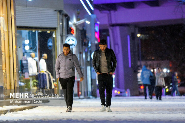 شب برفی اردبیل