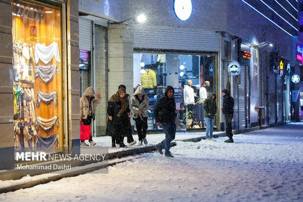 شب برفی اردبیل