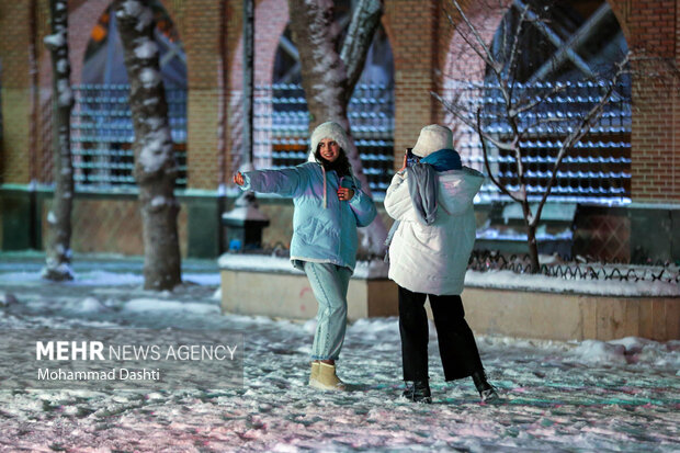 شب برفی اردبیل