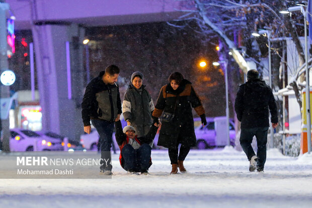 شب برفی اردبیل