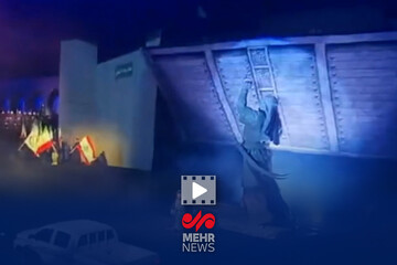 Tahran'da "Hayber Fatihi" sembolü tanıtıldı