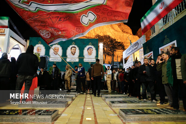 ساعت ۱:۲۰ به وقت حاج قاسم