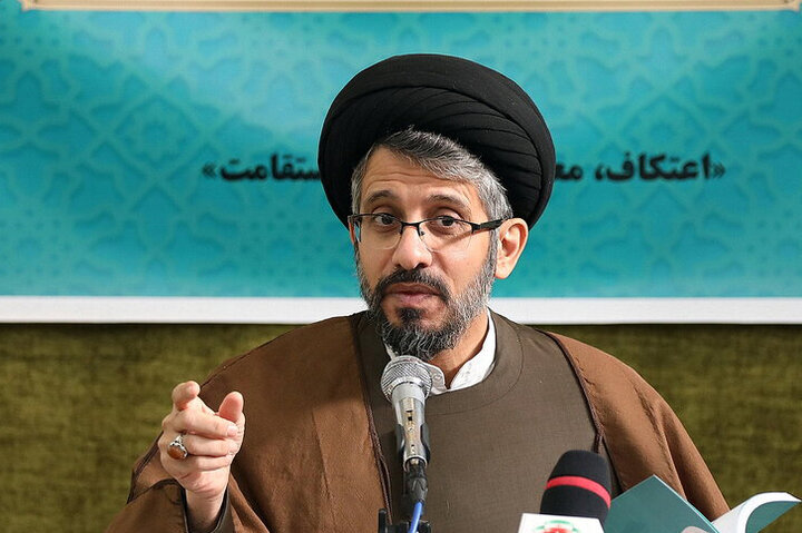 ۲۰۴ مسجد قم میزبان خلوت عاشقانه ۵۰ هزار معتکف