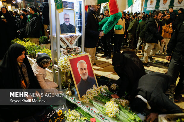 ساعت ۱:۲۰ به وقت حاج قاسم