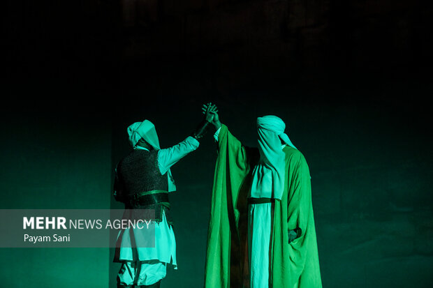 رونمایی از نماد «فاتح خیبر»