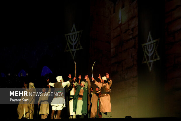 رونمایی از نماد «فاتح خیبر»