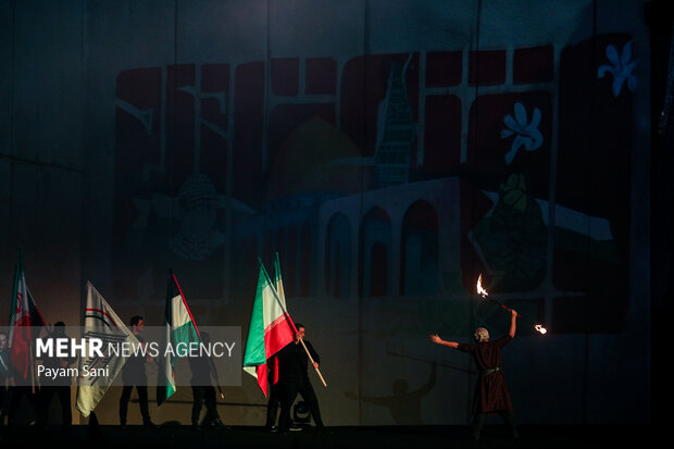 رونمایی از نماد «فاتح خیبر»