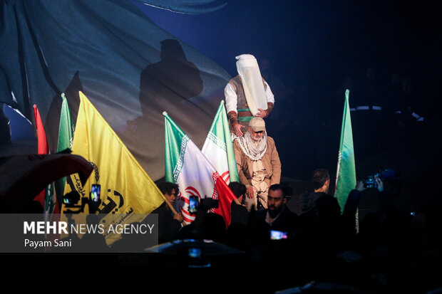 رونمایی از نماد «فاتح خیبر»