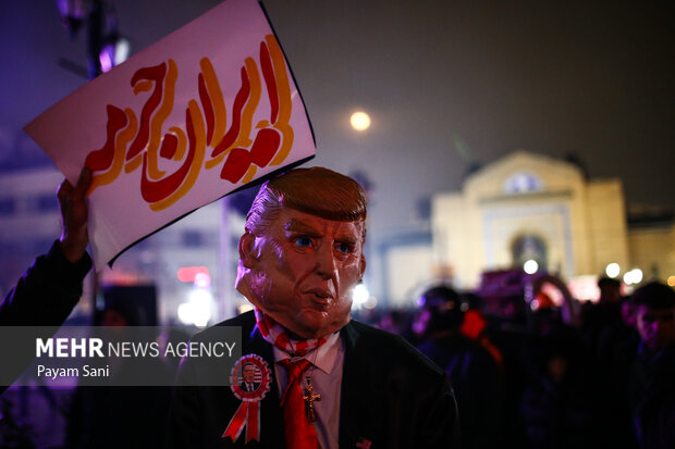 رونمایی از نماد «فاتح خیبر»