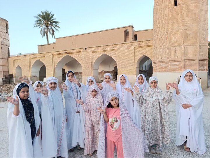 فضایی آکنده از معنویت در اعتکاف مسجد جامع داراب