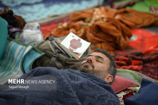 مراسم معنوی اعتکاف در همدان